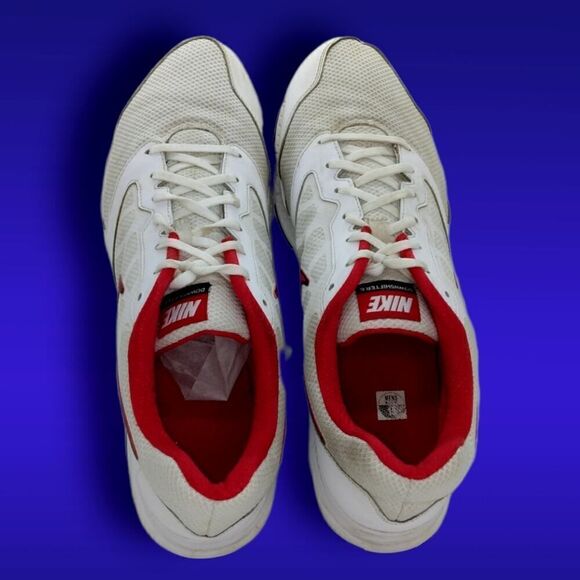 Nike Downshifter 6 Men\'s Pre-owned White w/Red Accents Sneakers - sz. 15
